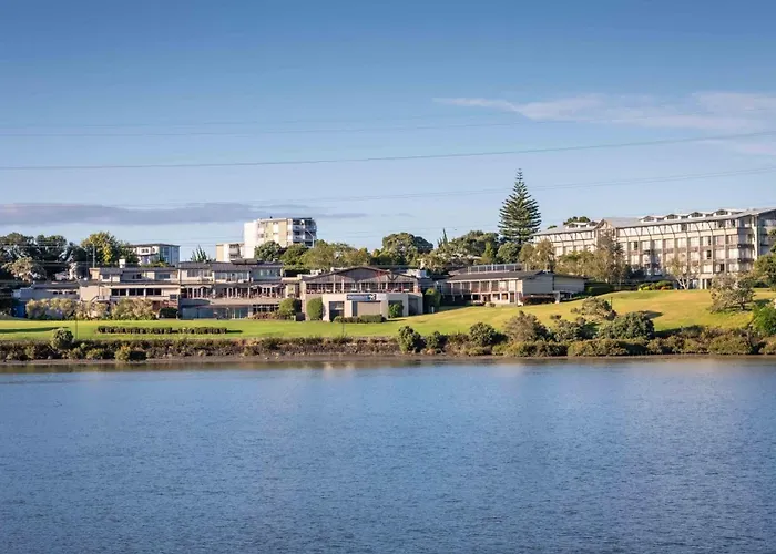 Waipuna Hotel & Conference Centre