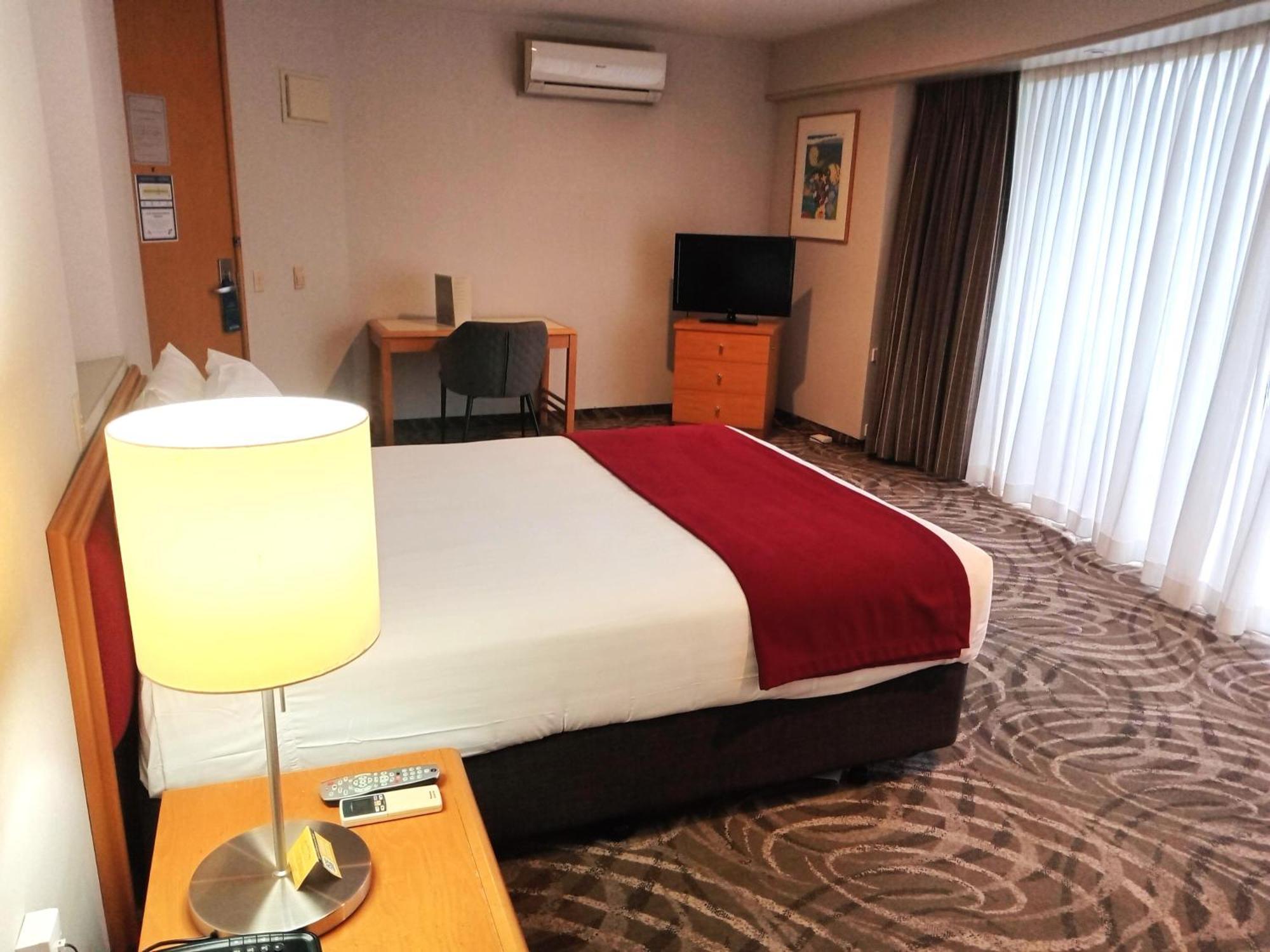 Waipuna & Conference Centre Hotel 4*